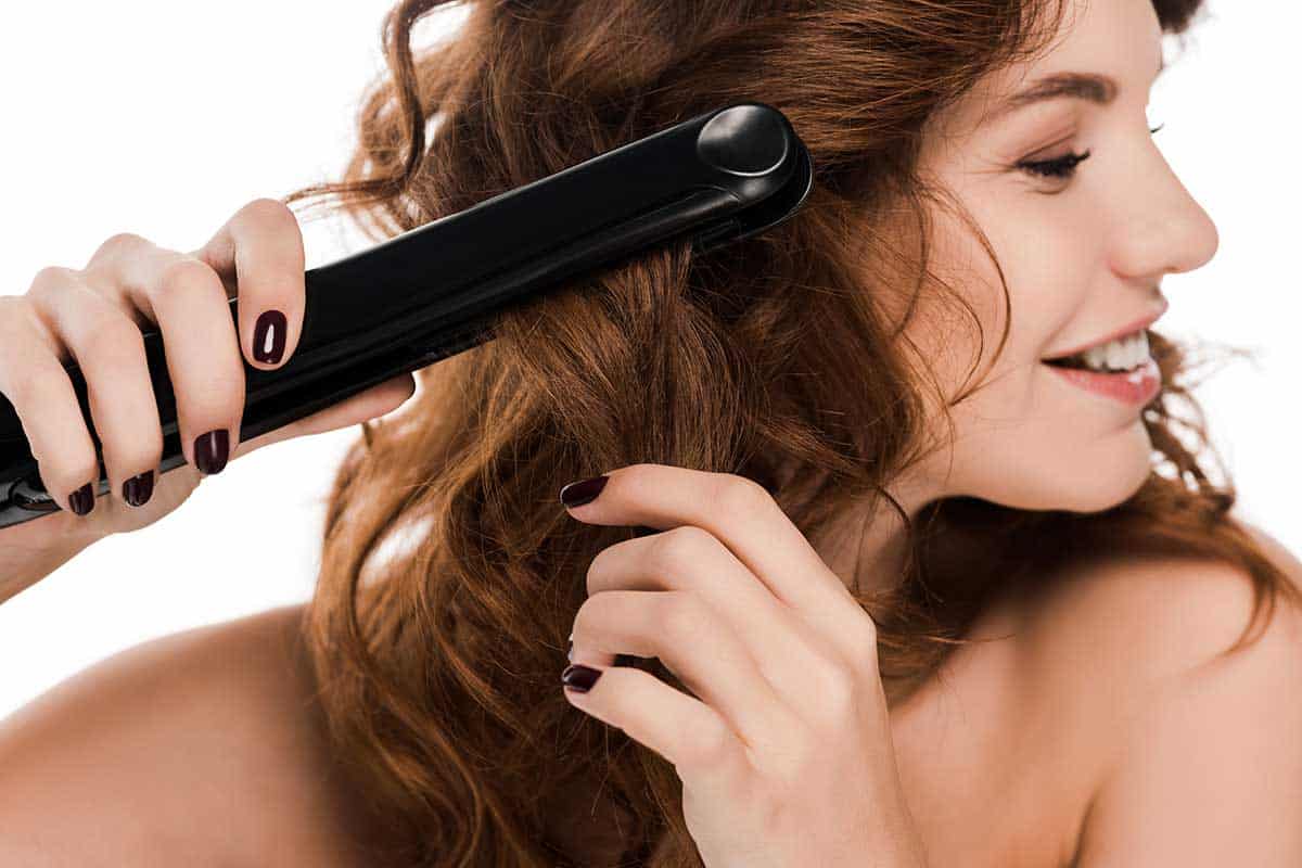 5 Best Cordless Flat Irons (2024 Reviews)