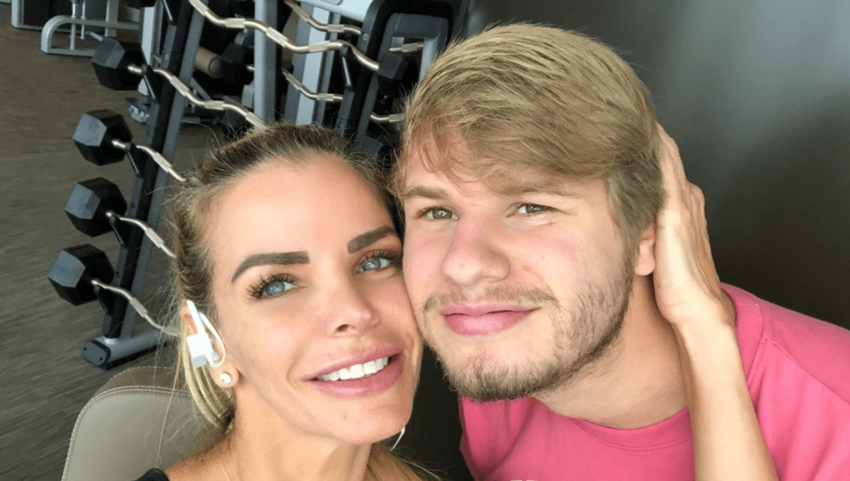 Alexia Nepola's Son Frankie Knew Her Marriage to Herman Would Not Last(024)