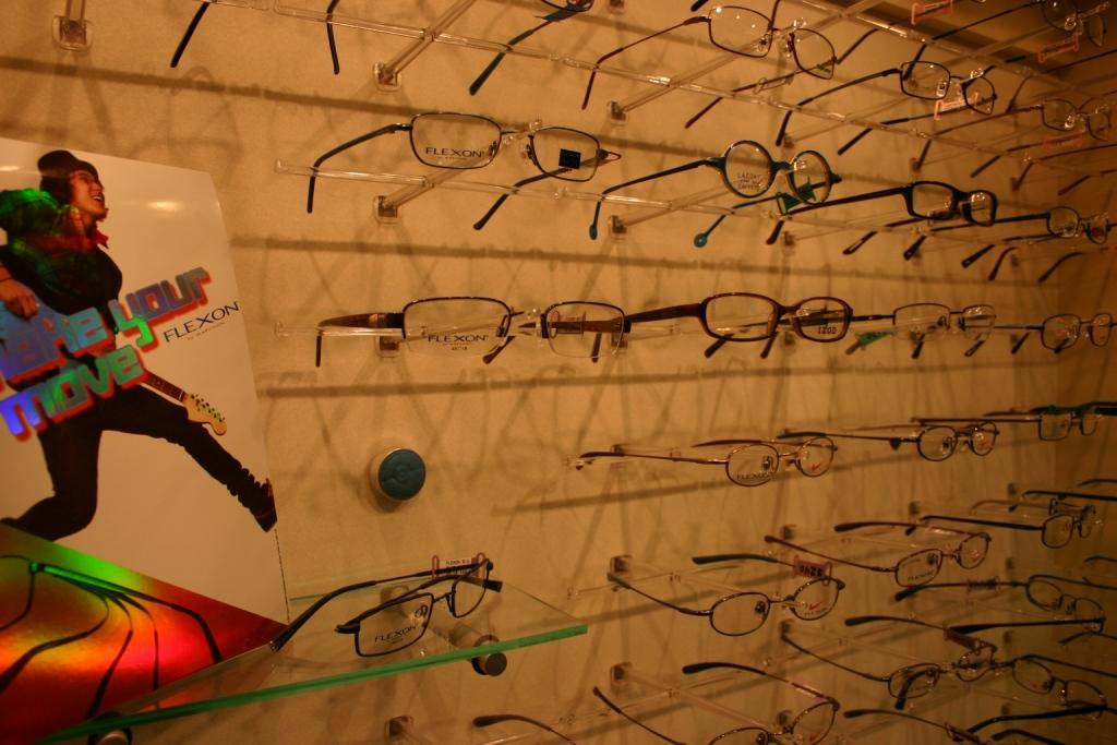 Eyewear Store