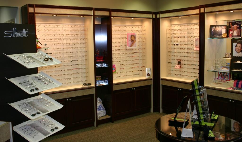 Eyewear Store