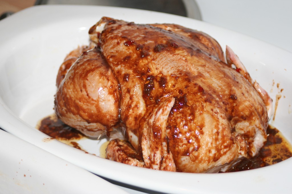 Hel, saftig kyckling i ugn med soja och sambal olek! Alla goda ting