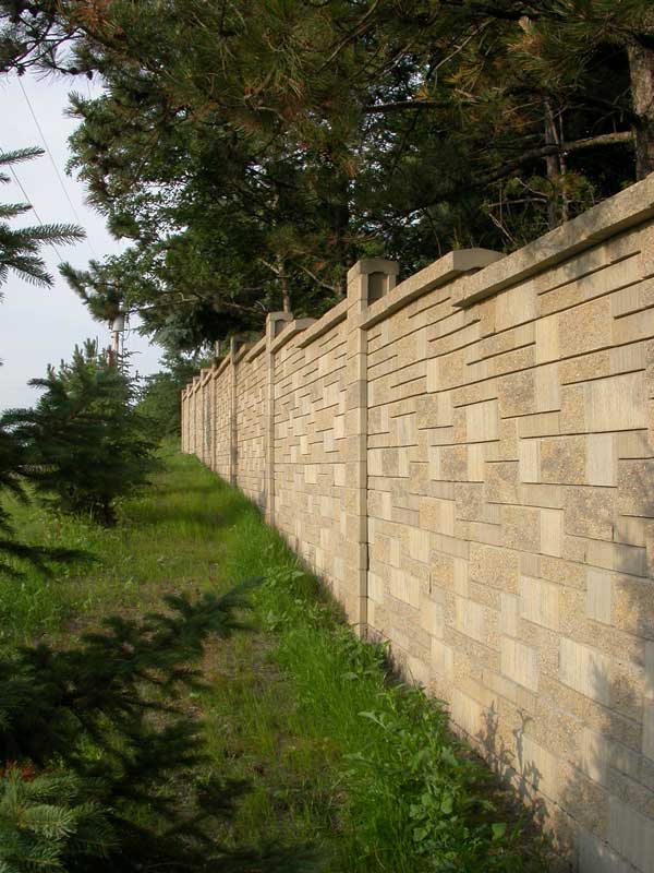 Allan Block Fence Project Sound Barrier for Evergreen Community Association, Woodbury MN