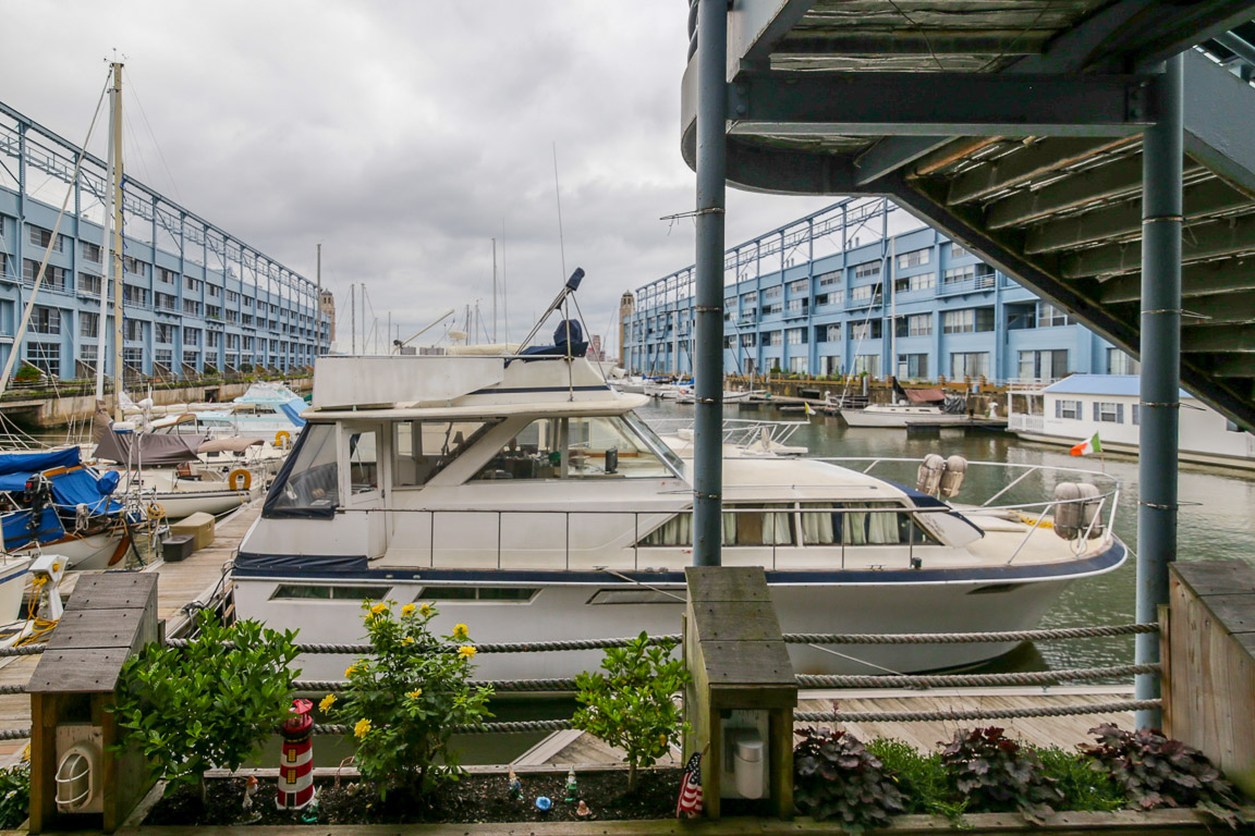 Pier 5 Townhouse Condos for Sale and Rent Philadelphia, PA