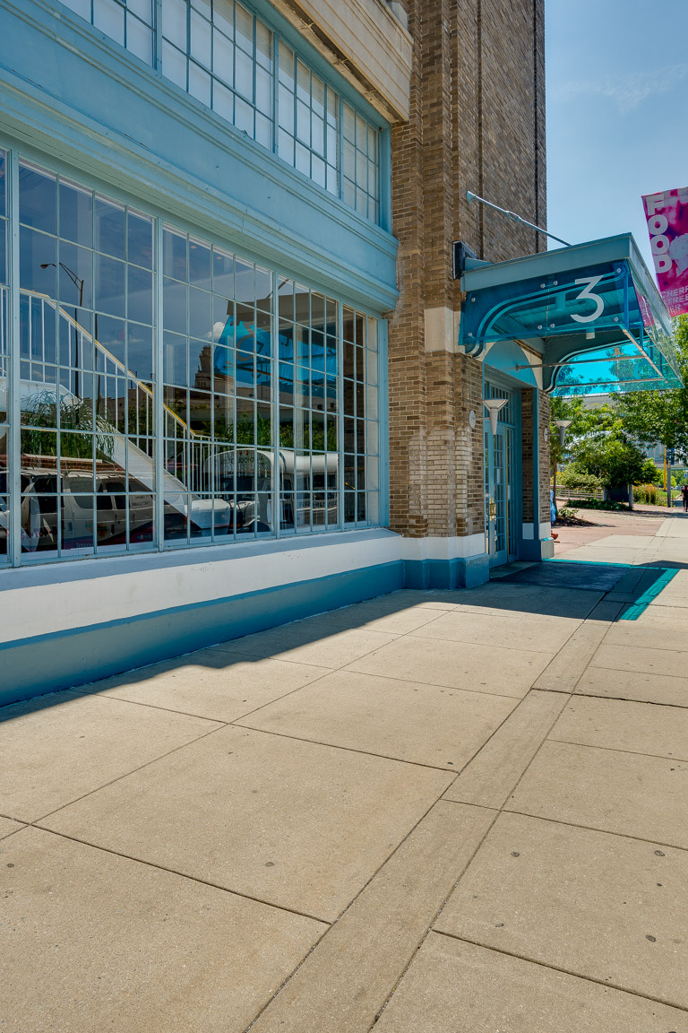 Pier 3 Waterfront Condos for Sale and Rent Philadelphia, PA