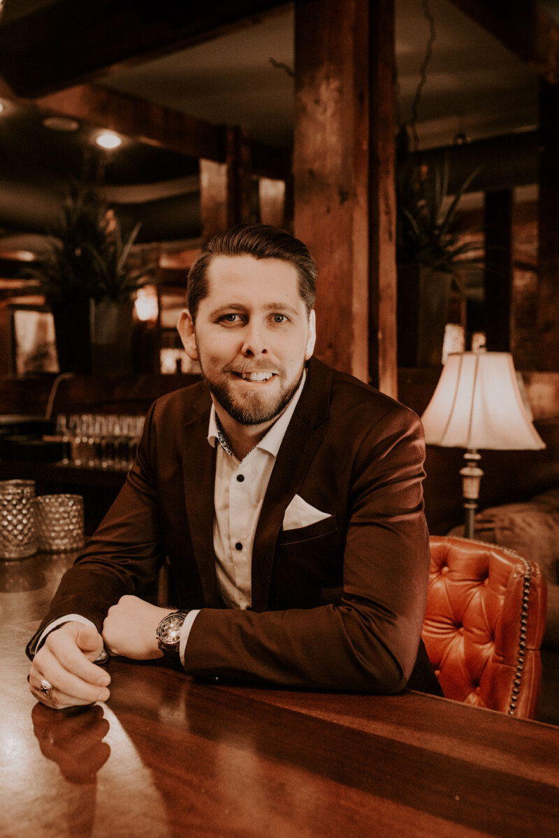 Home Allan Weeks Real Estate Co.