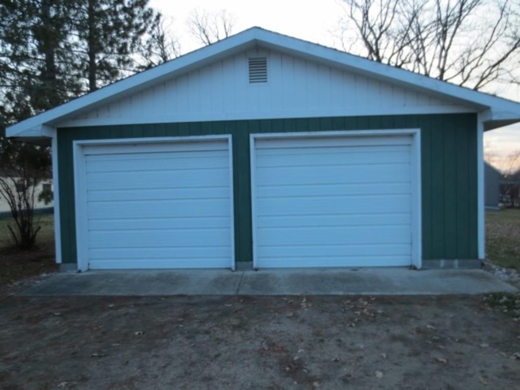 Online Only Real Estate Auction, Karlstad, MN