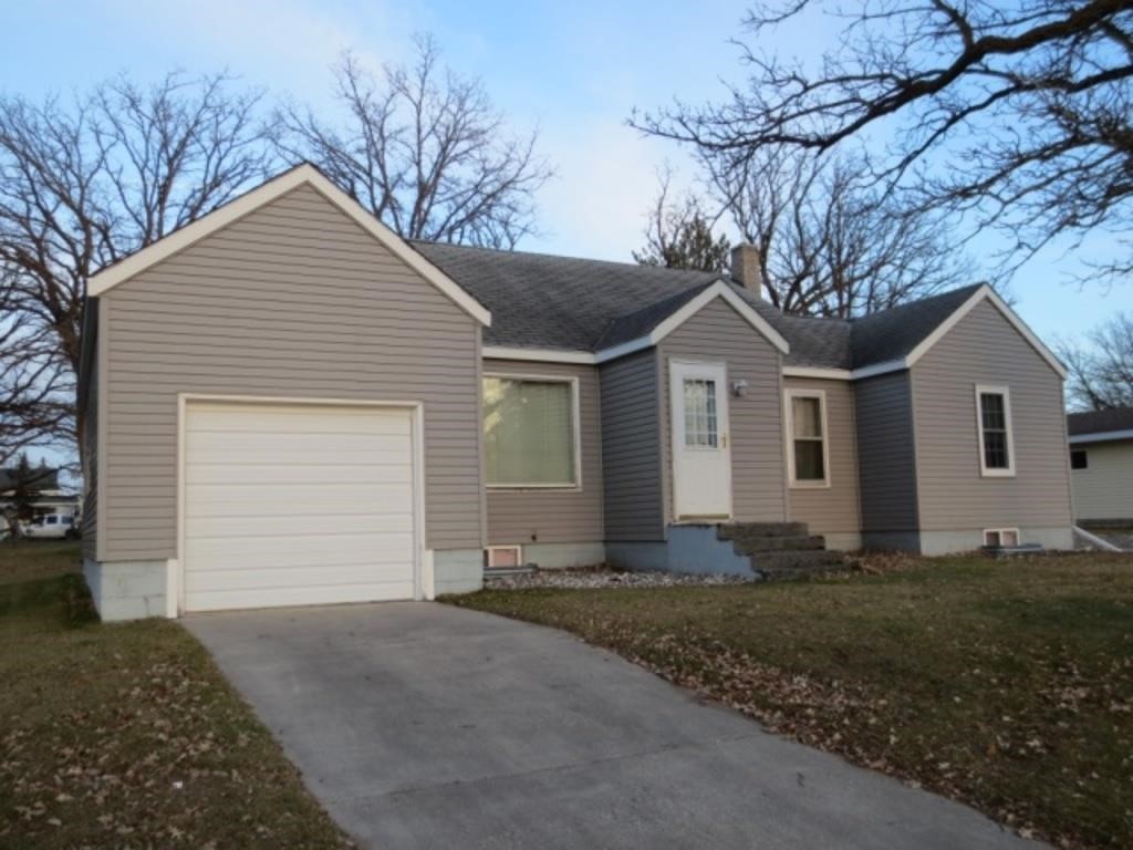 Online Only Real Estate Auction, Karlstad, MN