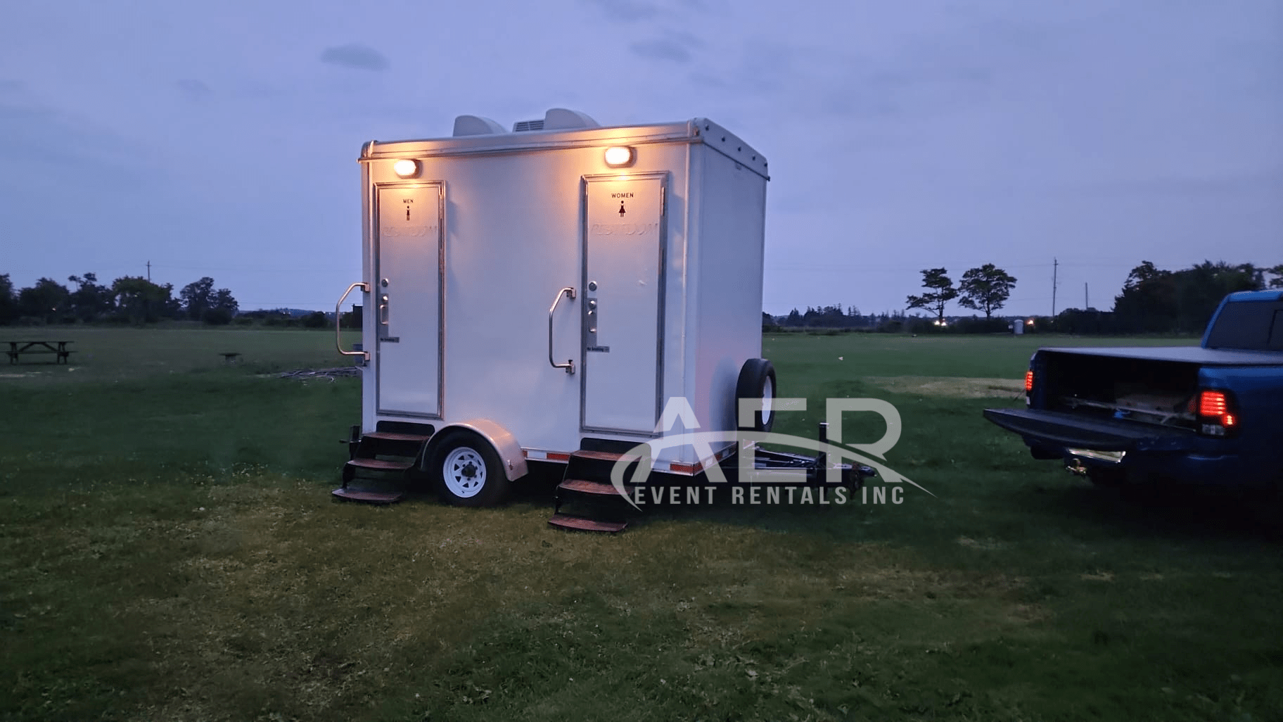 Lux Trailer Washroom AER Tent & Event Rentals Inc