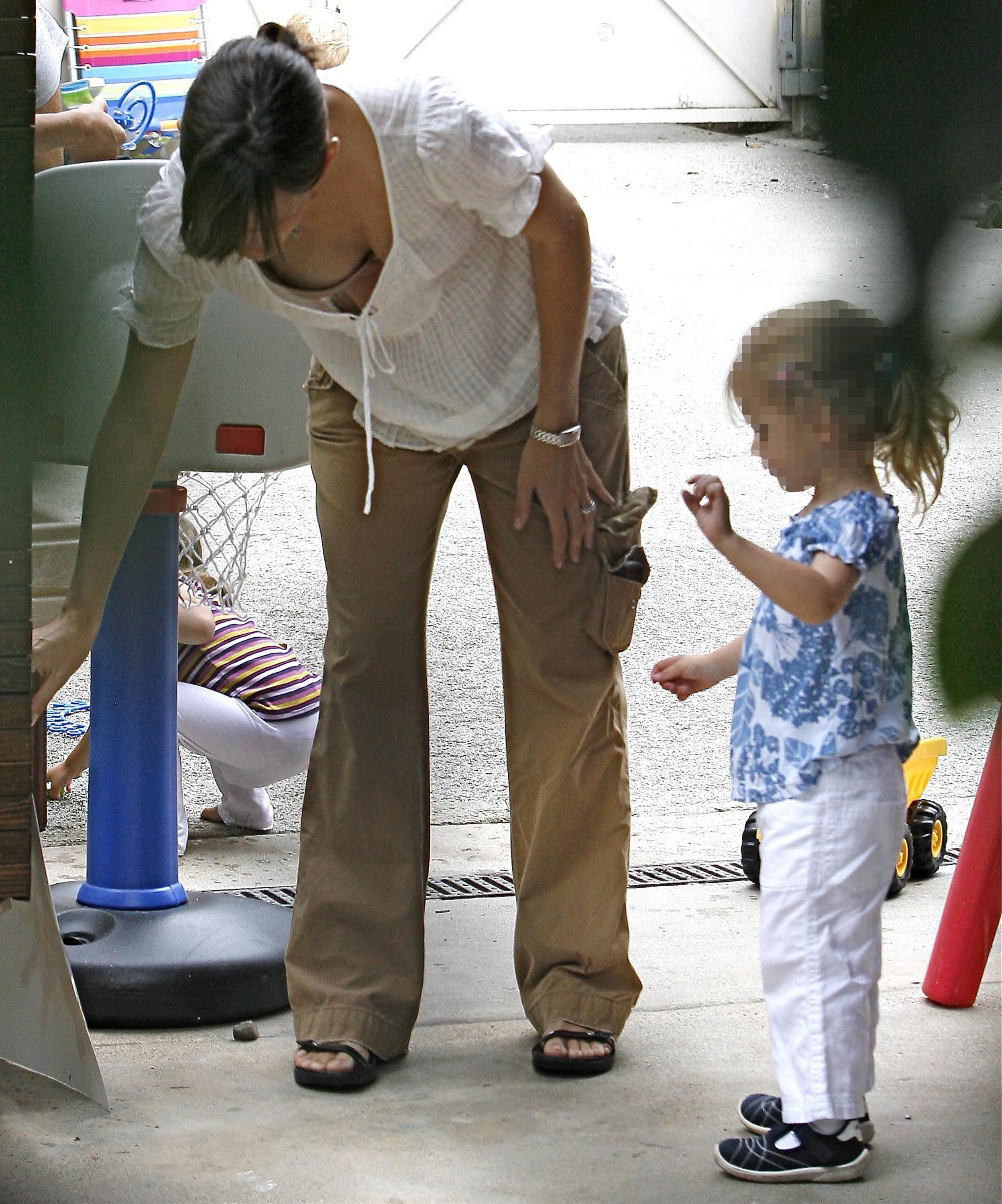 Jennifer Garner (downblouse) and her daughter Violet playing at a