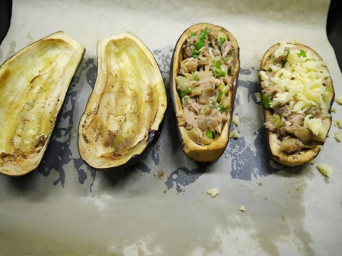 Tuna stuffed eggplants