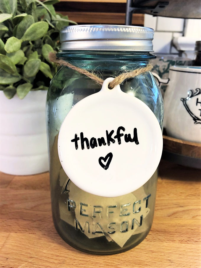 Want More Happiness? Make a Thankful Jar! all crafty things