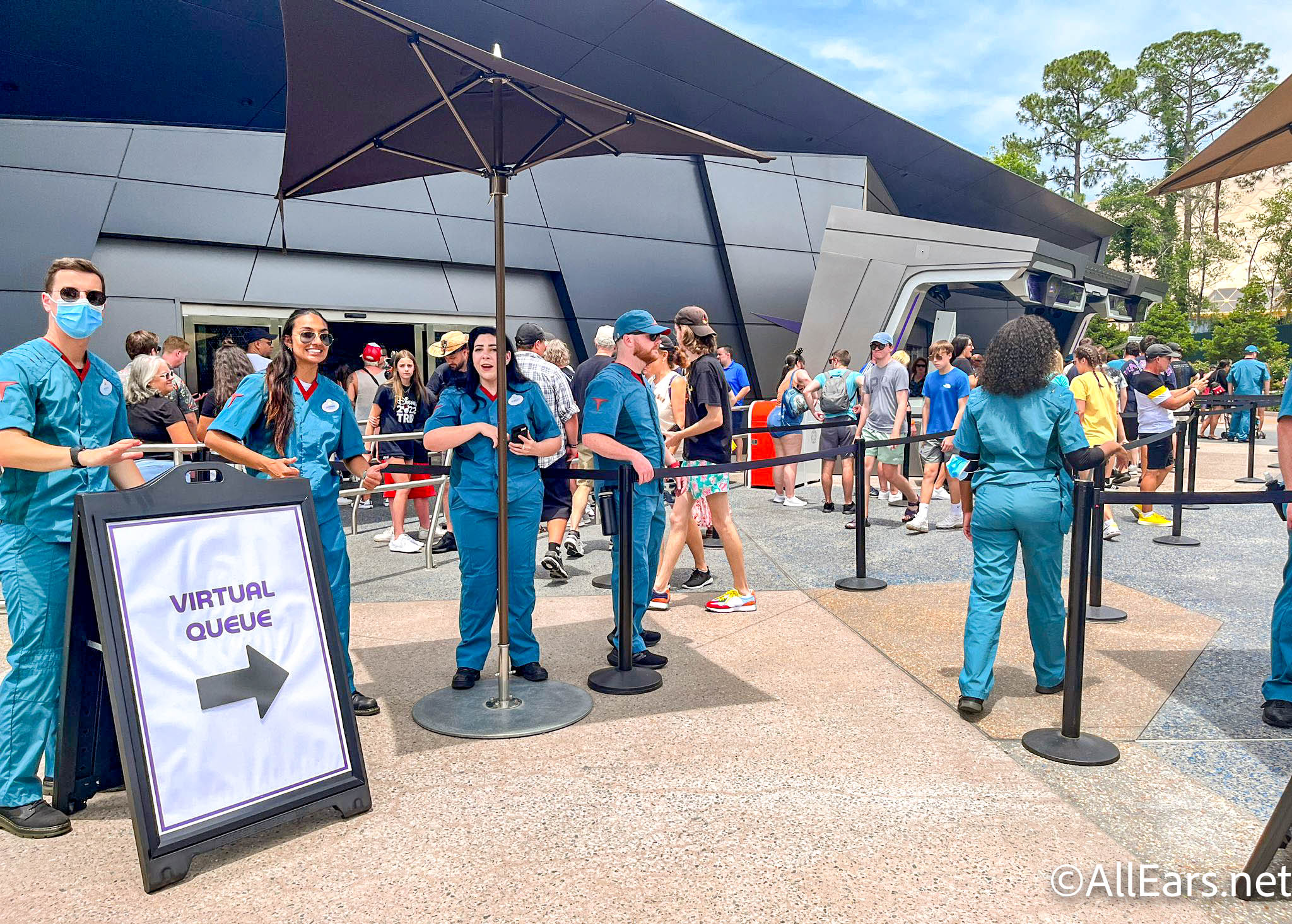Disney Fans Are Confused About Virtual Queues Let’s Straighten It Out