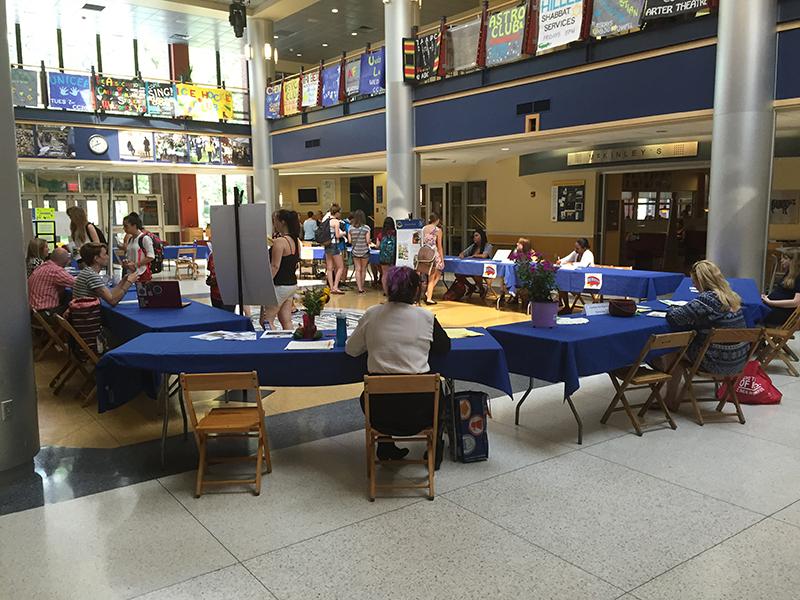Job fair connects students with offcampus opportunities
