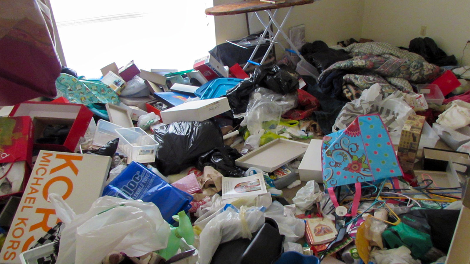 Dealing with and Cleaning Up Hoarding Allen Keith