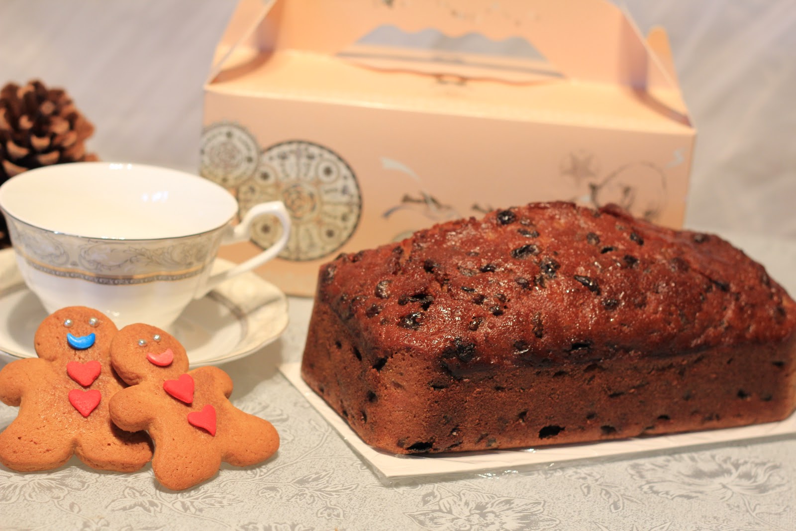 Fruit Cakes For Sale. Claxton Fruit Cake 31 Lb. Regular Recipe.