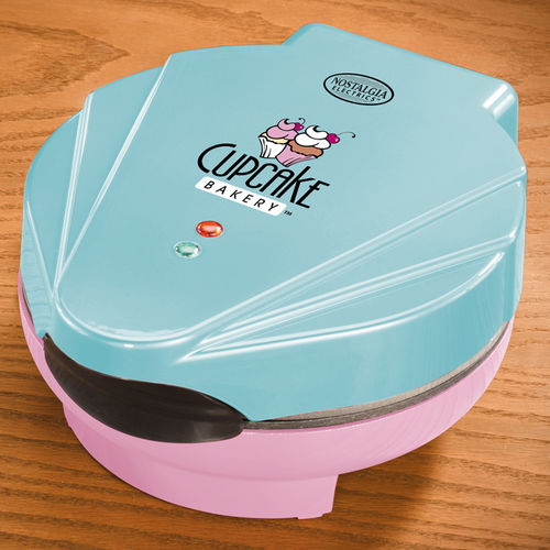Nostalgia Electrics Cupcake Maker. Nostalgia Electrics CKM100 Cupcake