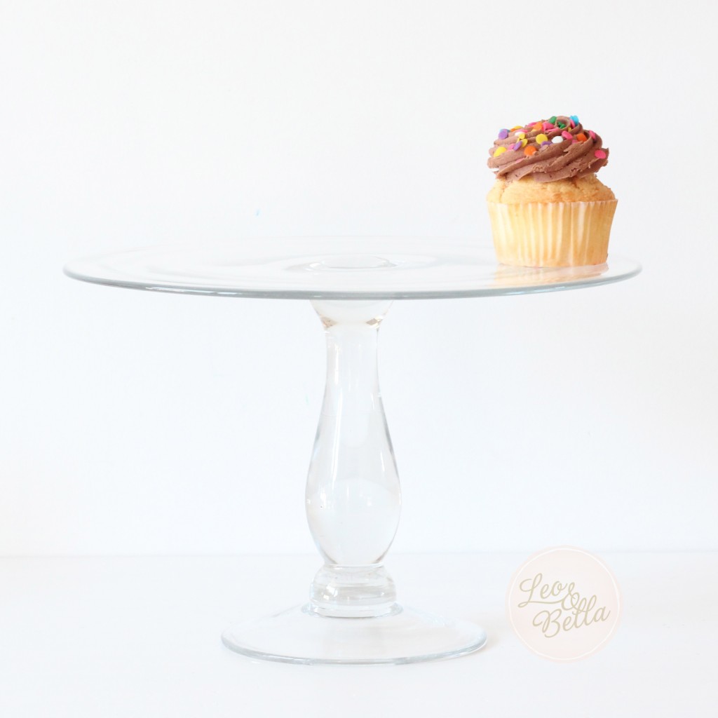 Clear Cake Stand. Lillian Collection"Plastic Cake Stand 10.5