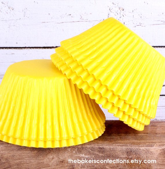 Jumbo Muffin Liners. Cupcake Baking Cup Liner Jumbo Size, Extra Thick