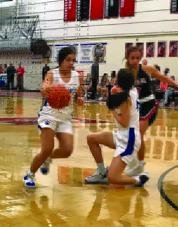 Alliance Girls Compete in Taco John’s Invitational Alliance TimesHerald