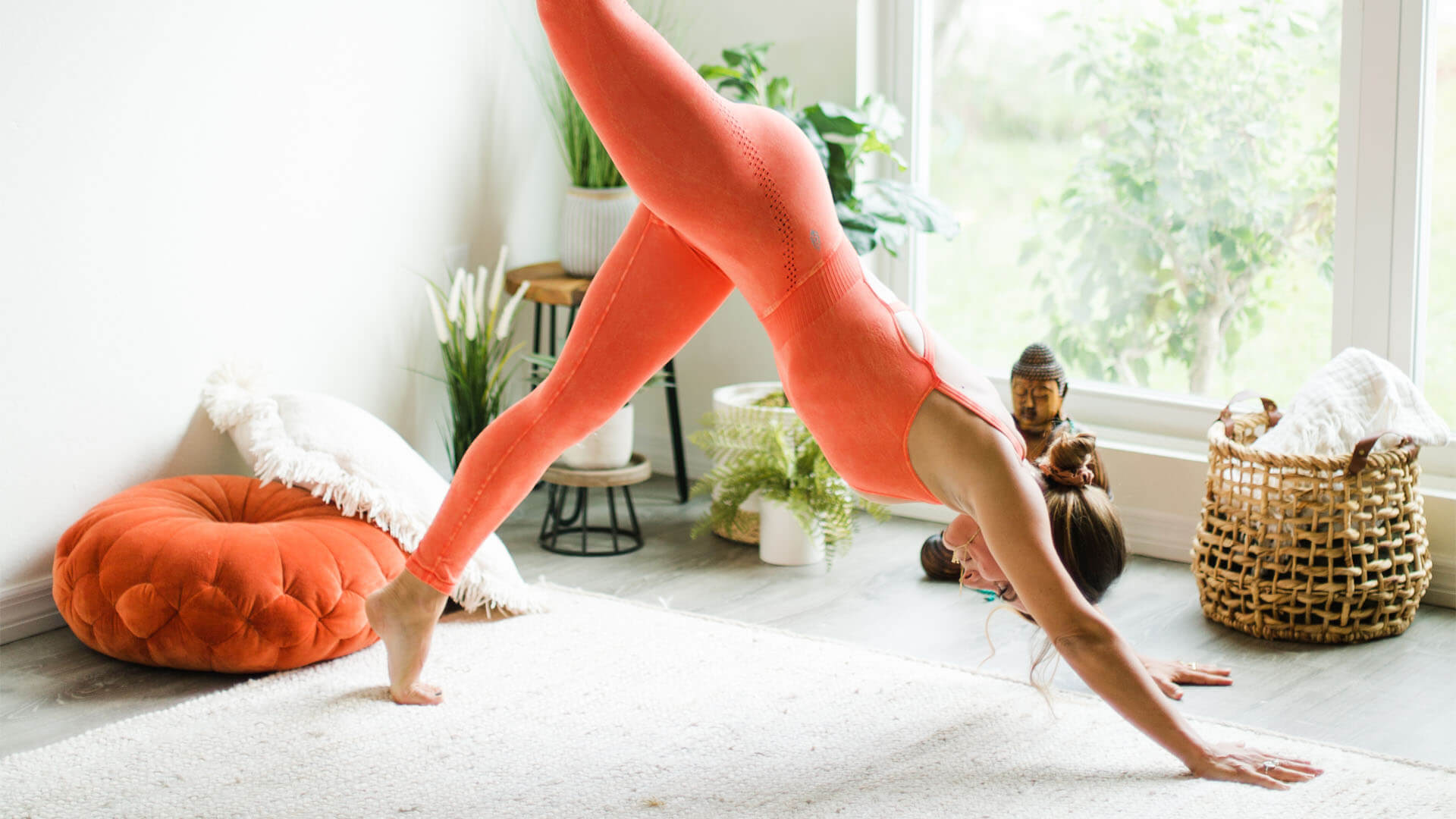 30 Min Fire Element Yoga Flow 🔥 Feel Calm & Confident Allie Van Fossen