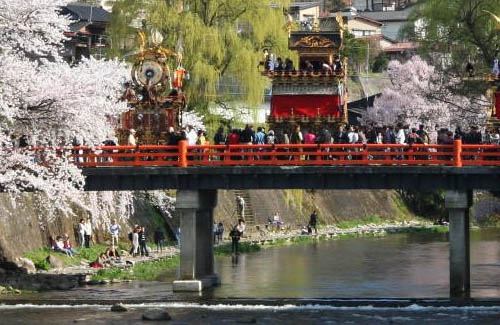 takayama spring festival 2023 Best Japan Cherry Blossom Tours 2022/2023/2024 Japanese Sakura Trip