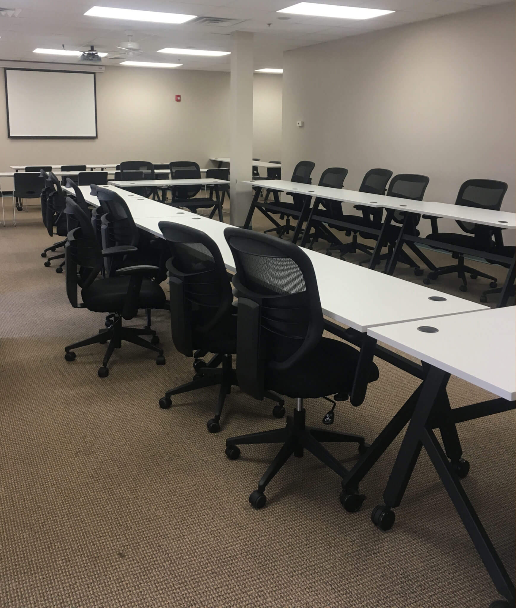 Lincoln Nonprofit Makeover Winner Durable Furniture & a HandAssembled Rug