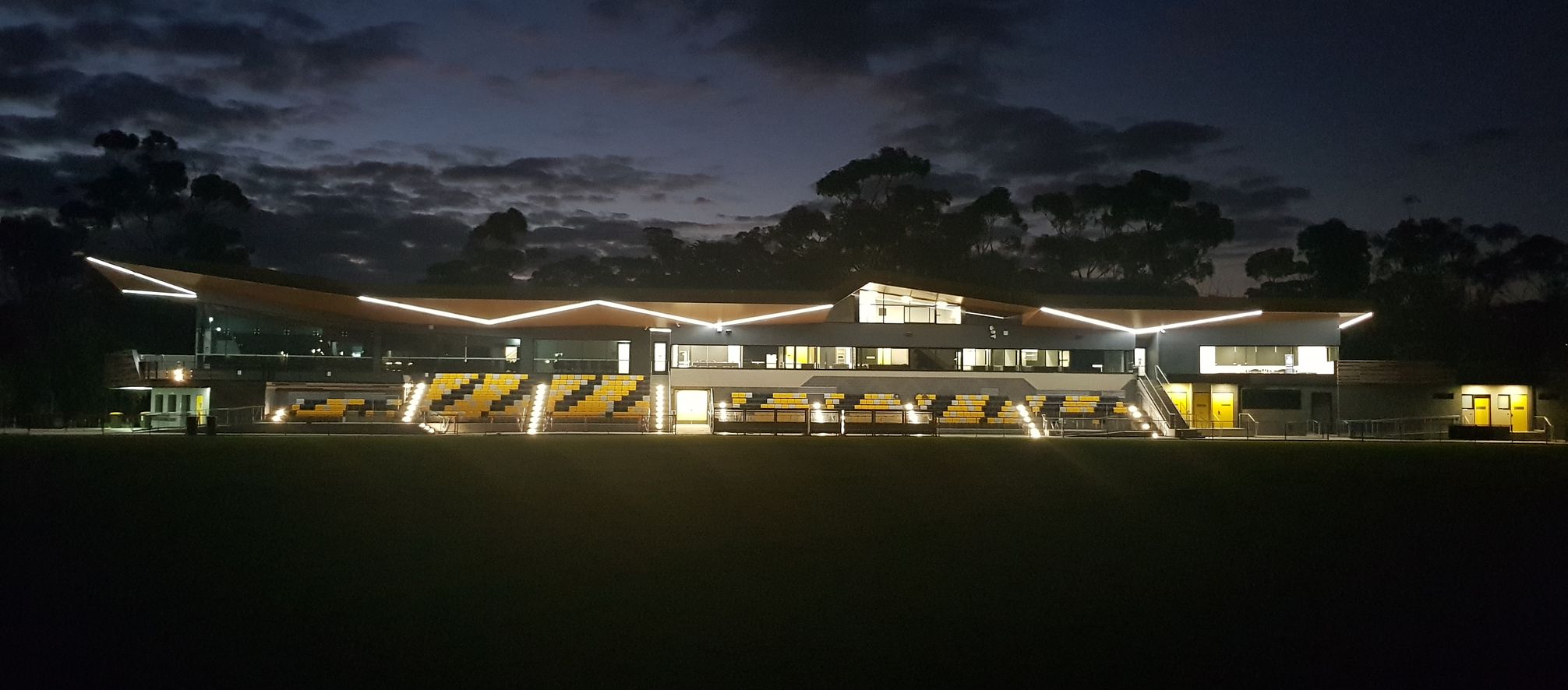 Major, Industrial Electrical Contractors Melbourne, Commercial Electrician