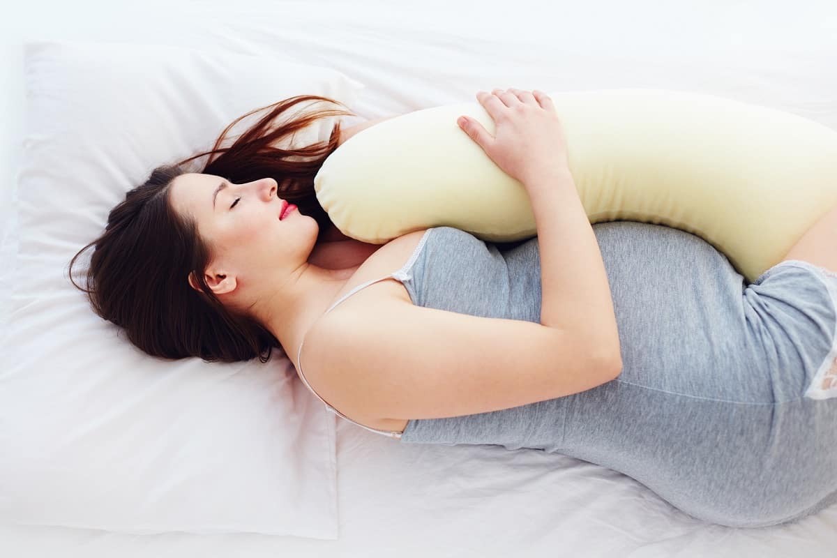 How Does a Pregnancy Pillow Work? All Night Mate