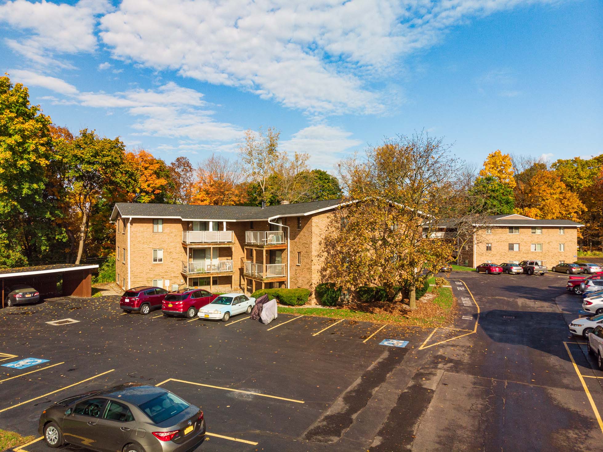 Penfield Skyline Apartments Alloco Real Estate