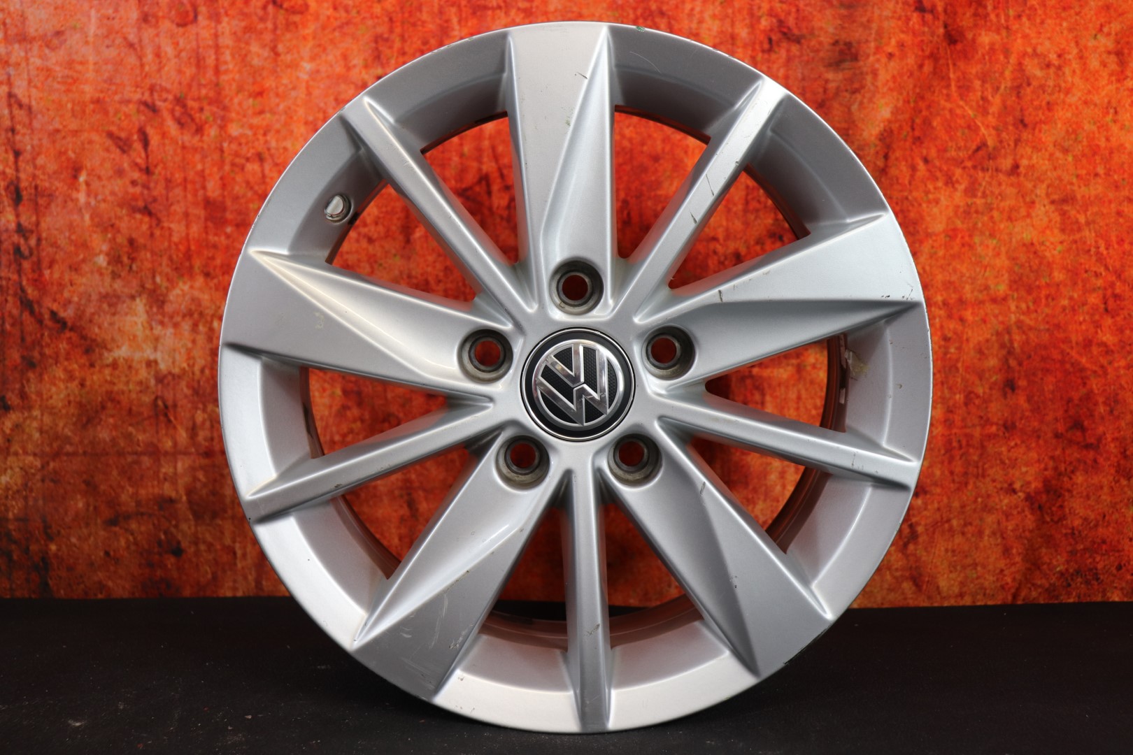 Volkswagen Golf 2015 16 2017 15" OEM Rim Wheel 69994 5G0601025BA