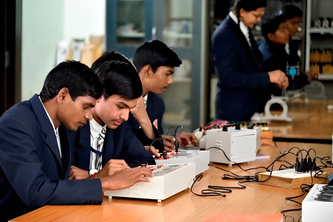 Allons Public School learning to live together