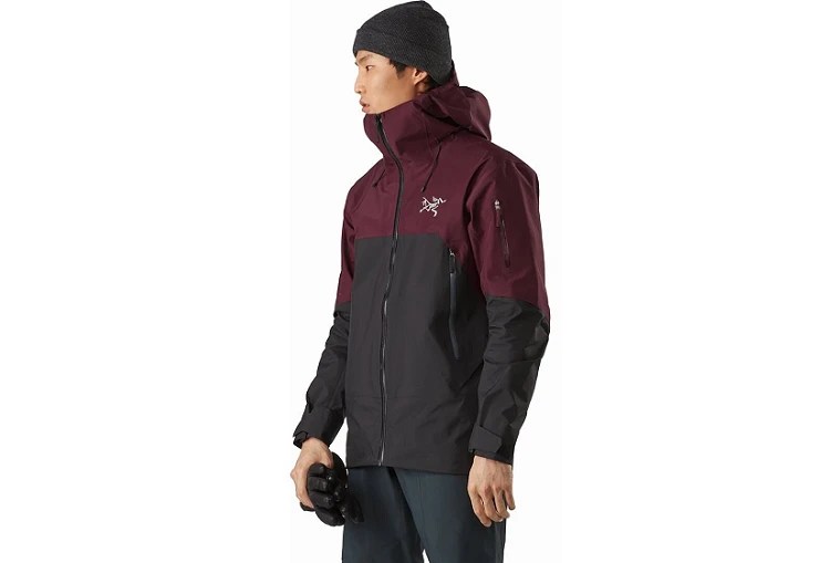 Best Arcteryx Ski Jackets Guide For Staying Warm While Skiing