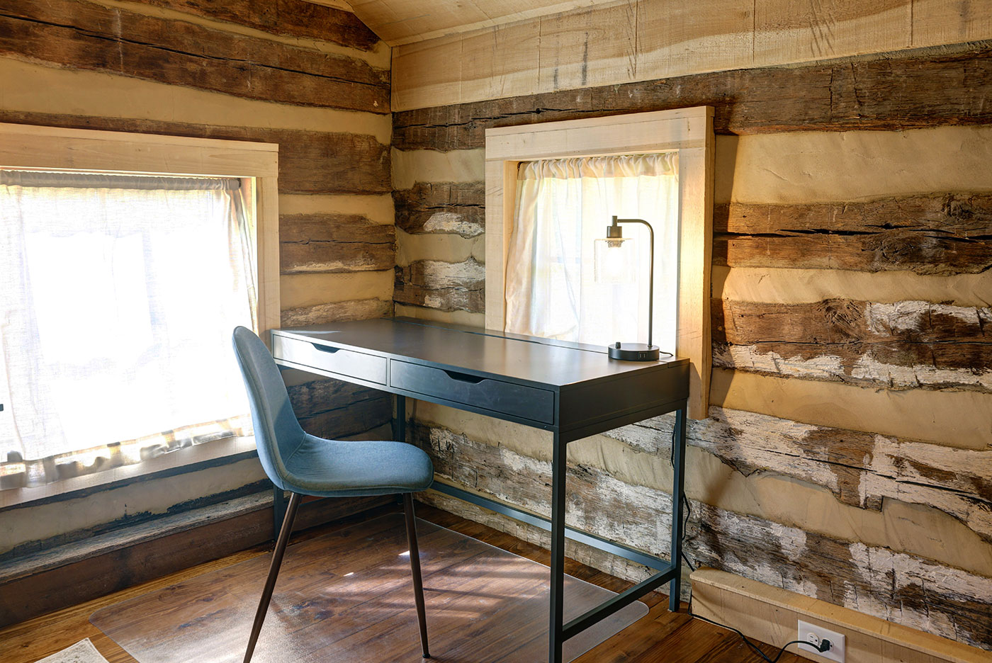 Afton Mountain Cabin Alloy