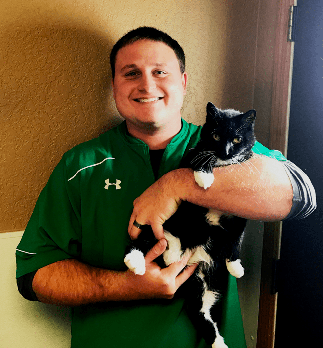 Dr. Jordan Stenzel All Pets Medicine, Surgery and Rehabilitation