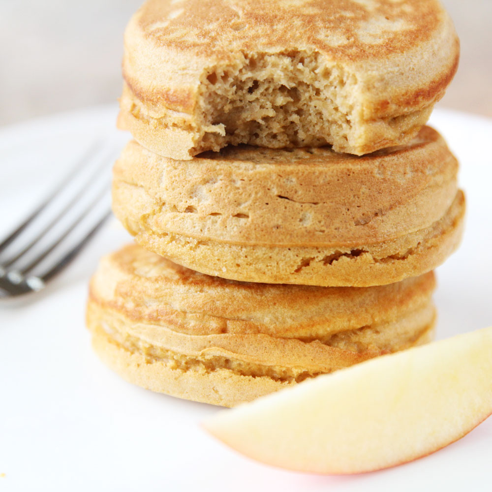 How to Make Applesauce Pancakes (with a Flourless Option!) All