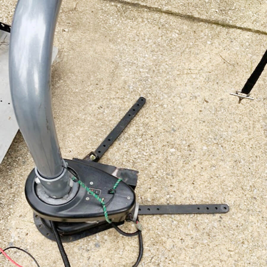 Freedom Equalizer Lift for wheelchairs Allrite Mobility