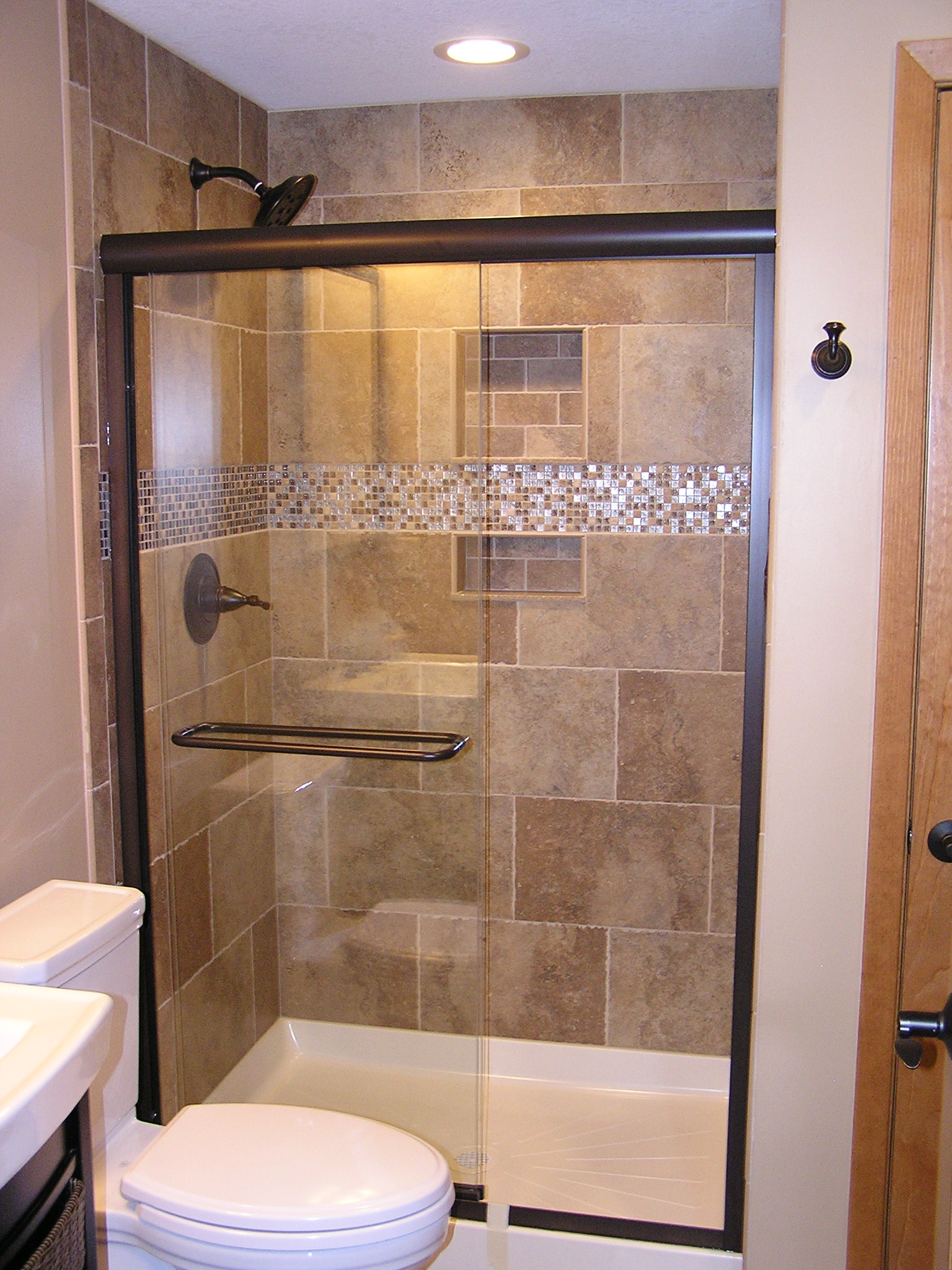 Eagan MN bathroom & kitchen remodeling Allrounder Remodeling Inc.