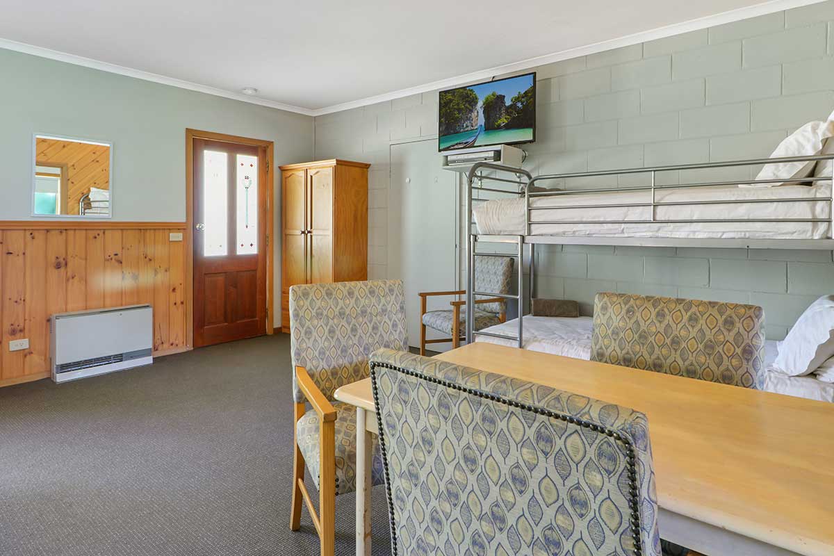 in Mansfield, Victoria All Seasons Mansfield All