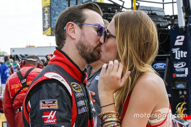 Kurt Busch Bio, Wife, Net Worth, Car, Age, & Married