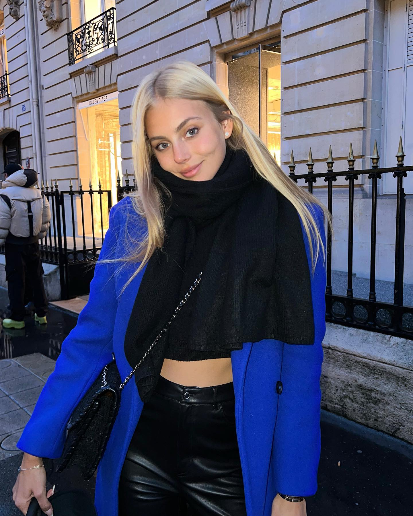 Mishel Worth 2023, Bio, Career, Wiki, Affair & Age(015)