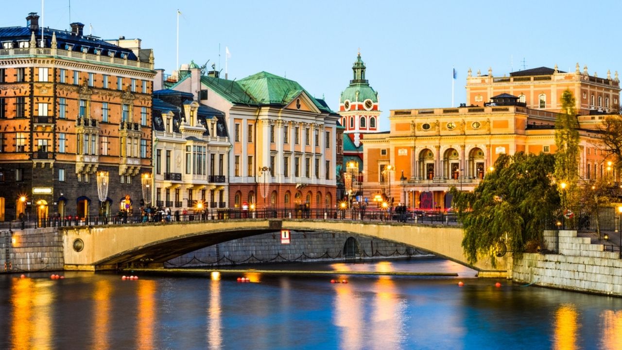 Best Advice for International Students Moving to Sweden