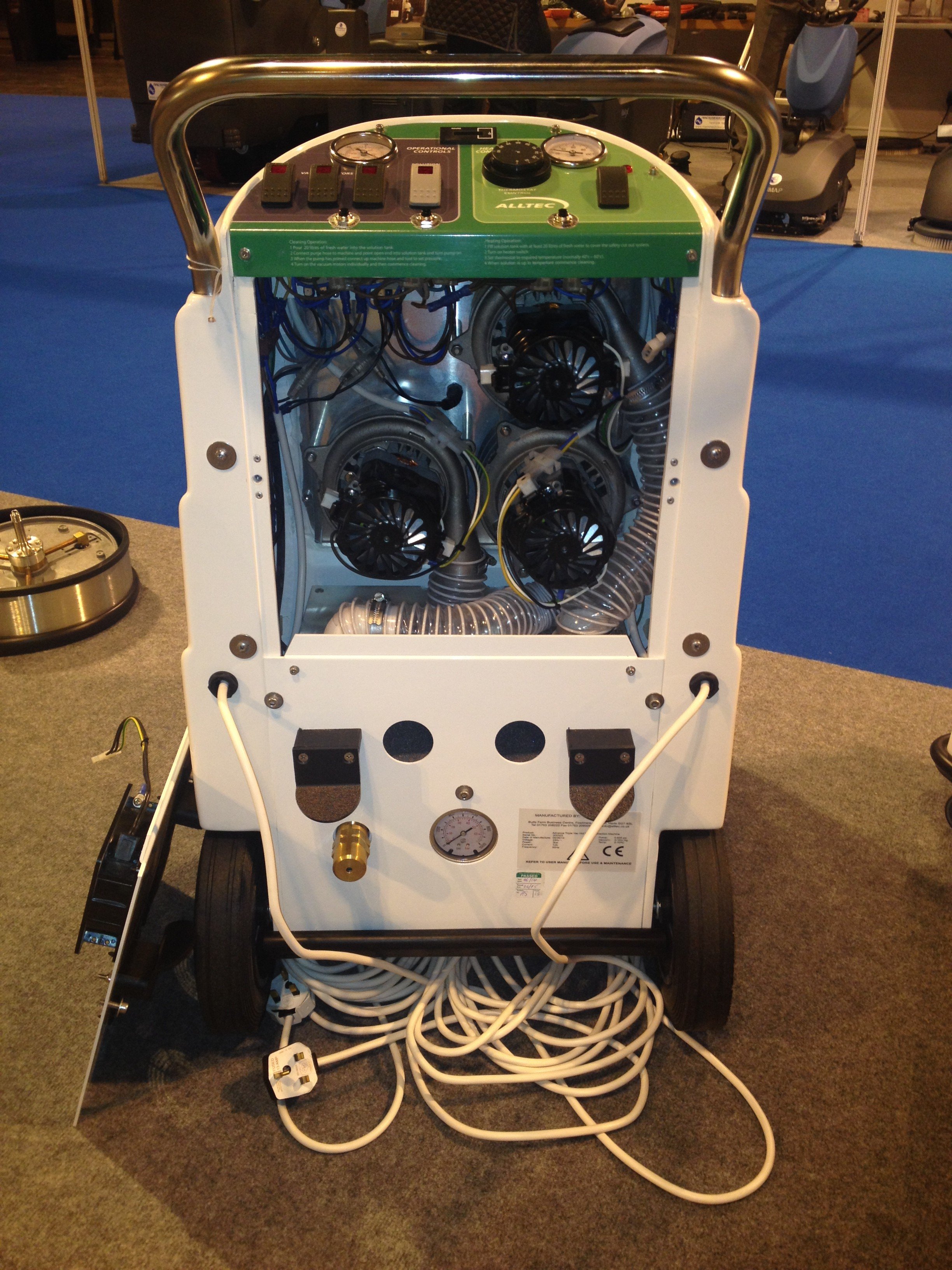 Advance Triple Vacuum Carpet Machine Alltec.co.uk