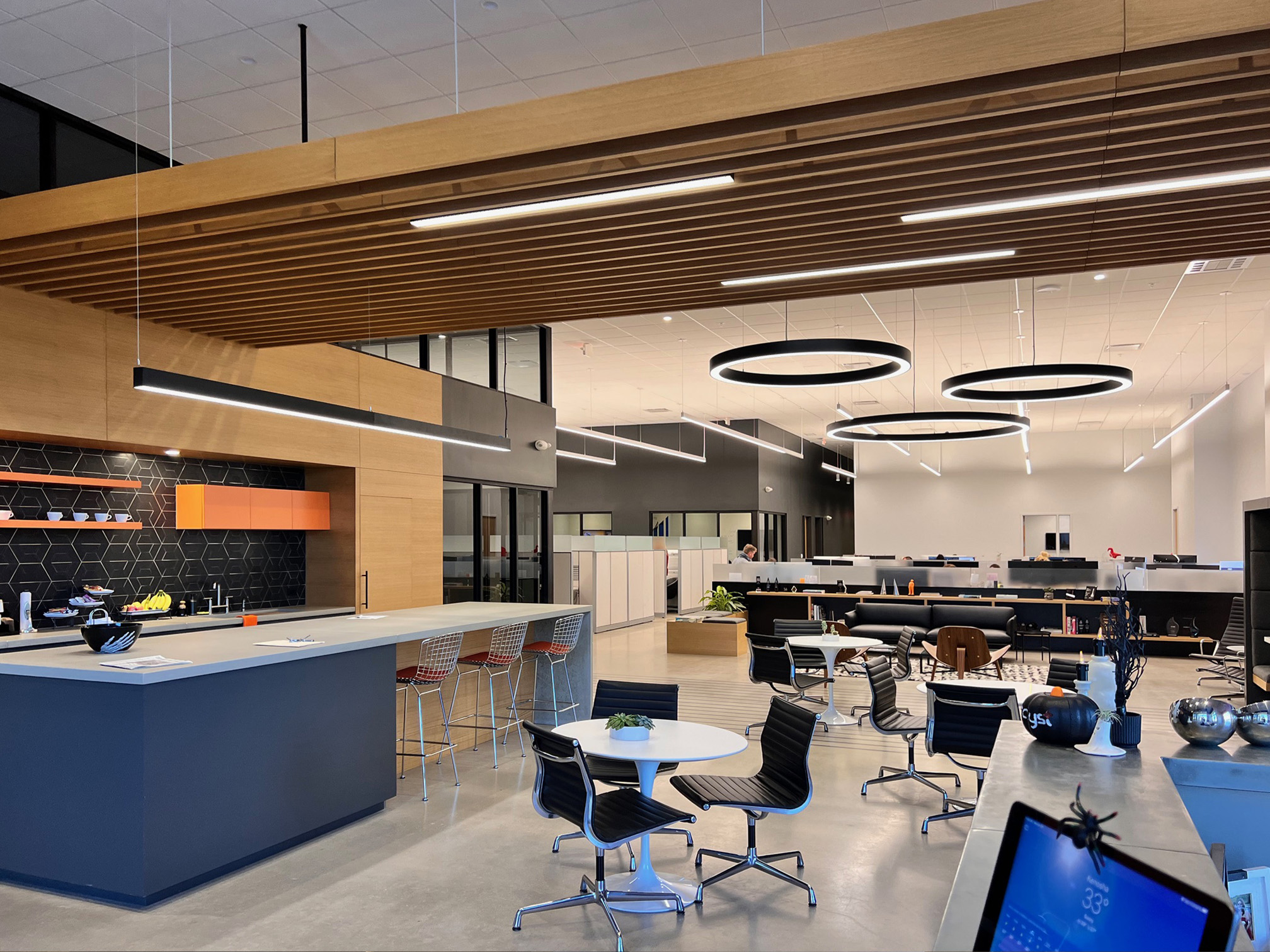 Retail Office & Precast Catalyst All Tech Decorating