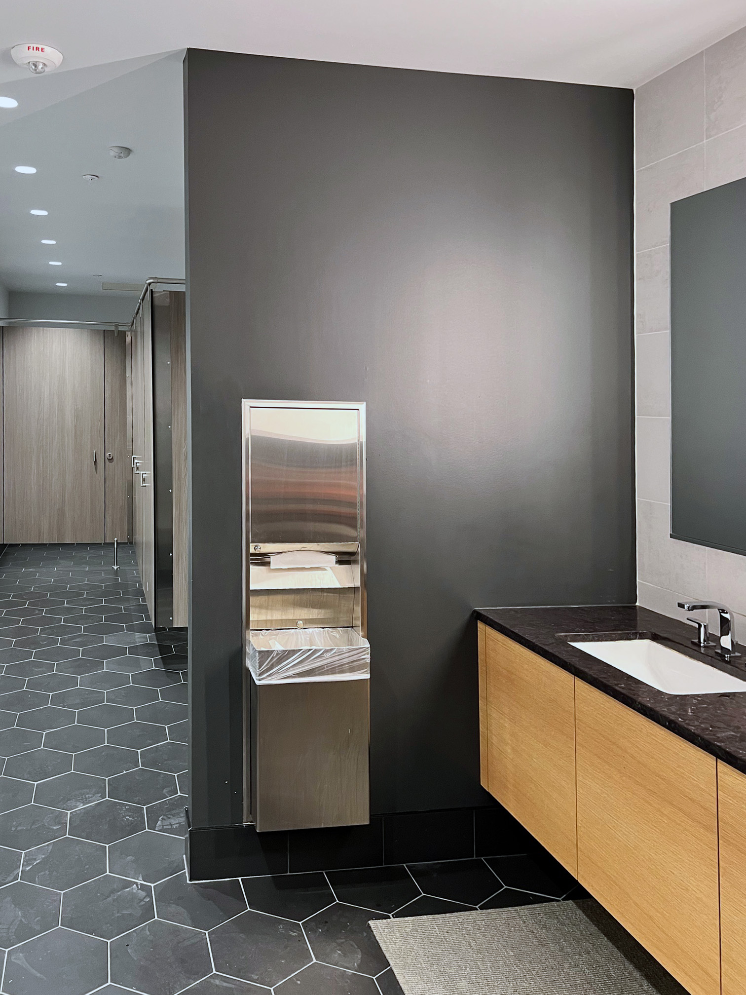 Retail Office & Precast Catalyst All Tech Decorating