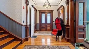 Sk Pierce Mansion Entry Hallway