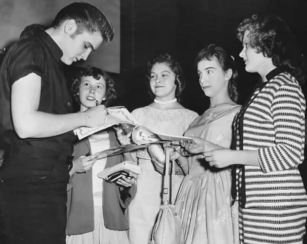Elvis Signing Autographs