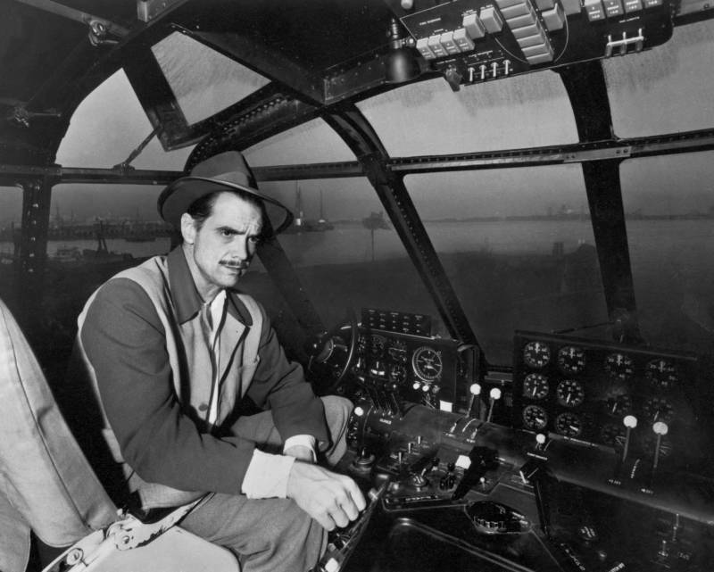 Howard Hughes In The Spruce Goose