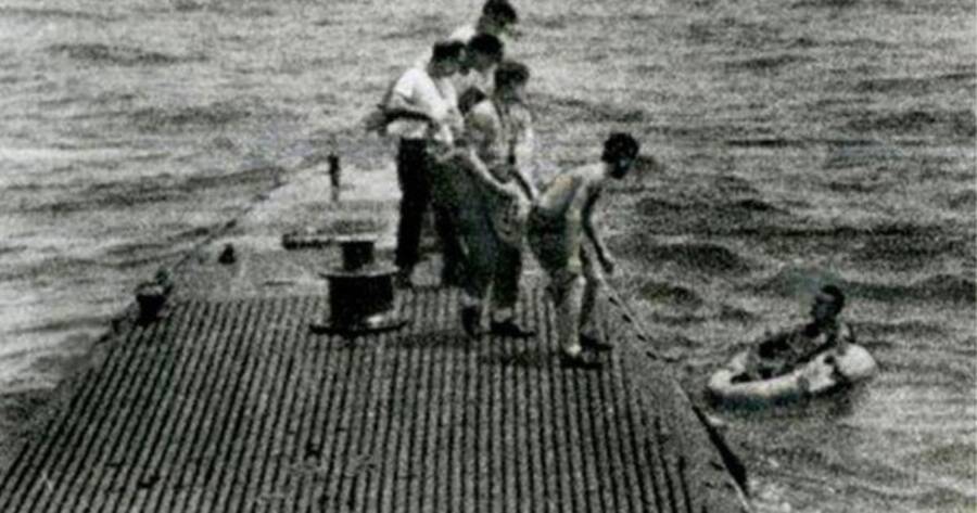 George Hw Bush Rescued From Chichijima Incident