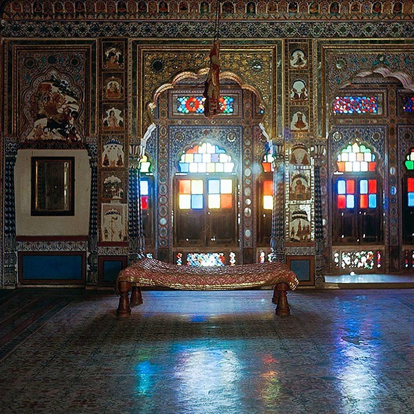 INDIA SOCIETY PEOPLE