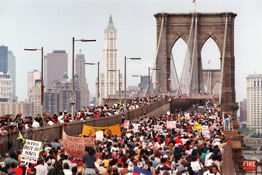 1990s New York Photos 51 Images Of A City On The Brink